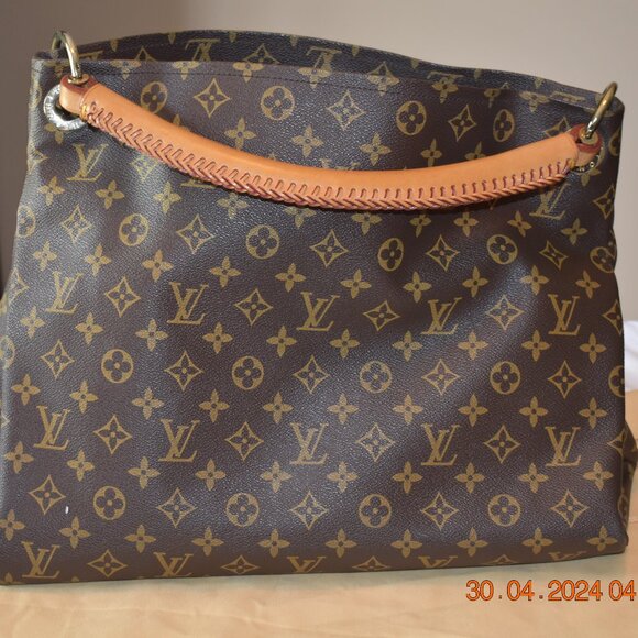 Louis Vuitton Artsy MM Monogram Canvas Shoulder/Hobo Bag- Gently used - Picture 12 of 16
